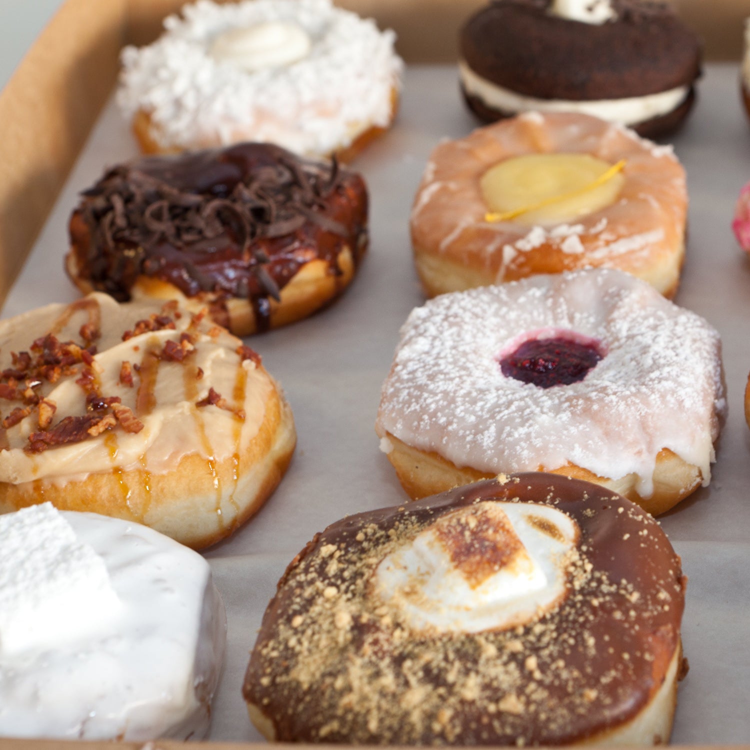Assorted Dougnuts Dozen Full Size Gourmet Doughnuts – Jelly Modern Doughnuts